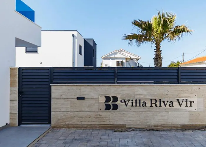 Вилла Riva I Вир