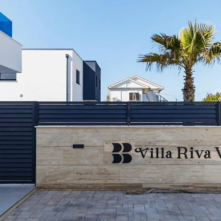 Вилла Riva Вир